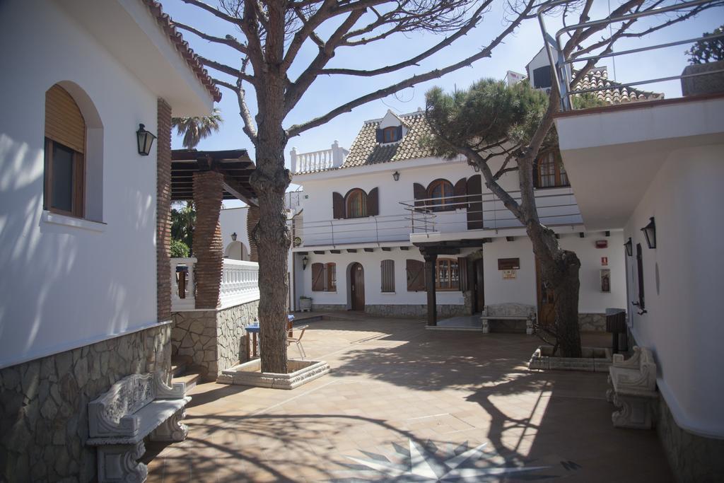 Hostal Mar De Frente 로스 카뇨스 데 메카 외부 사진