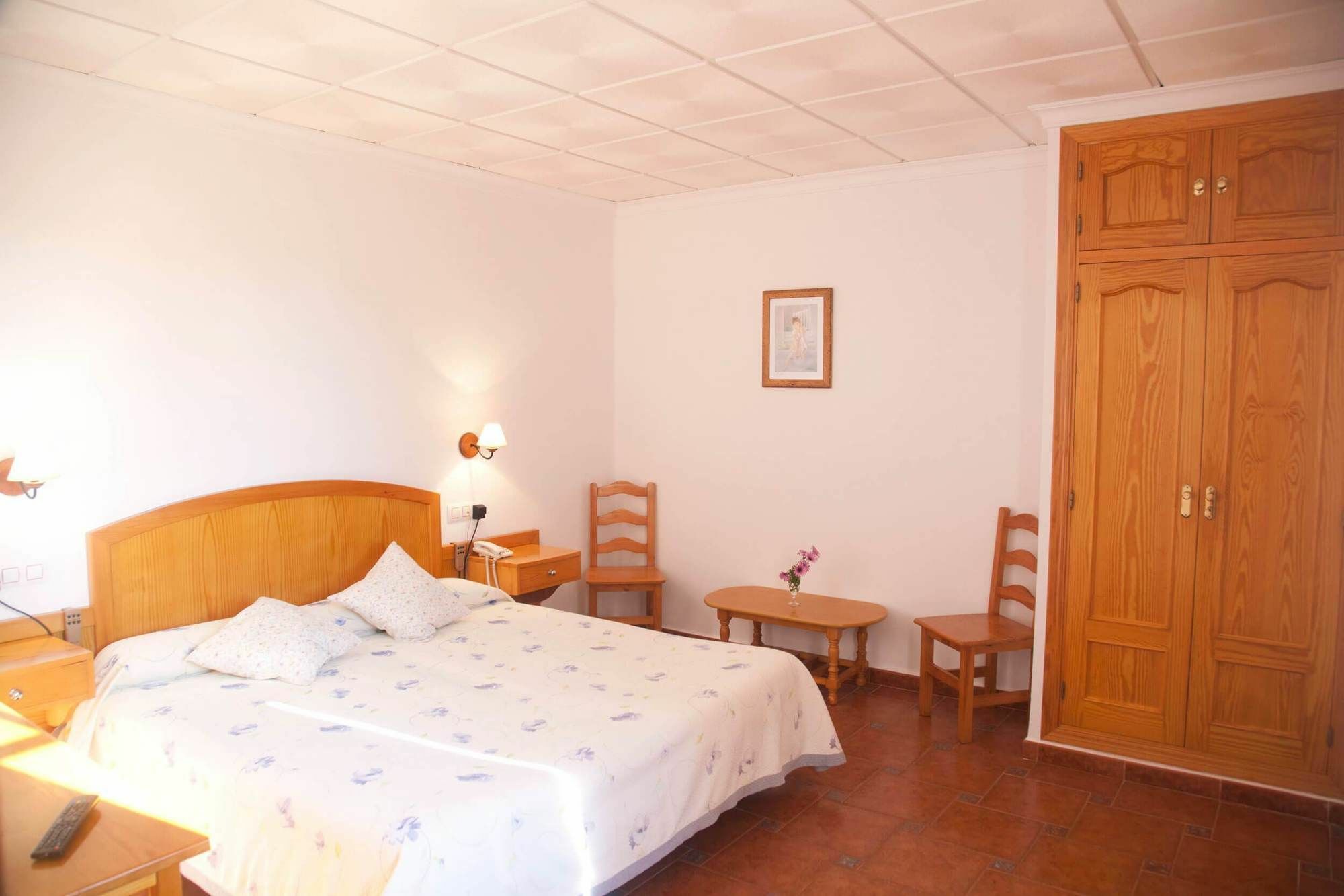 Hostal Mar De Frente 로스 카뇨스 데 메카 외부 사진