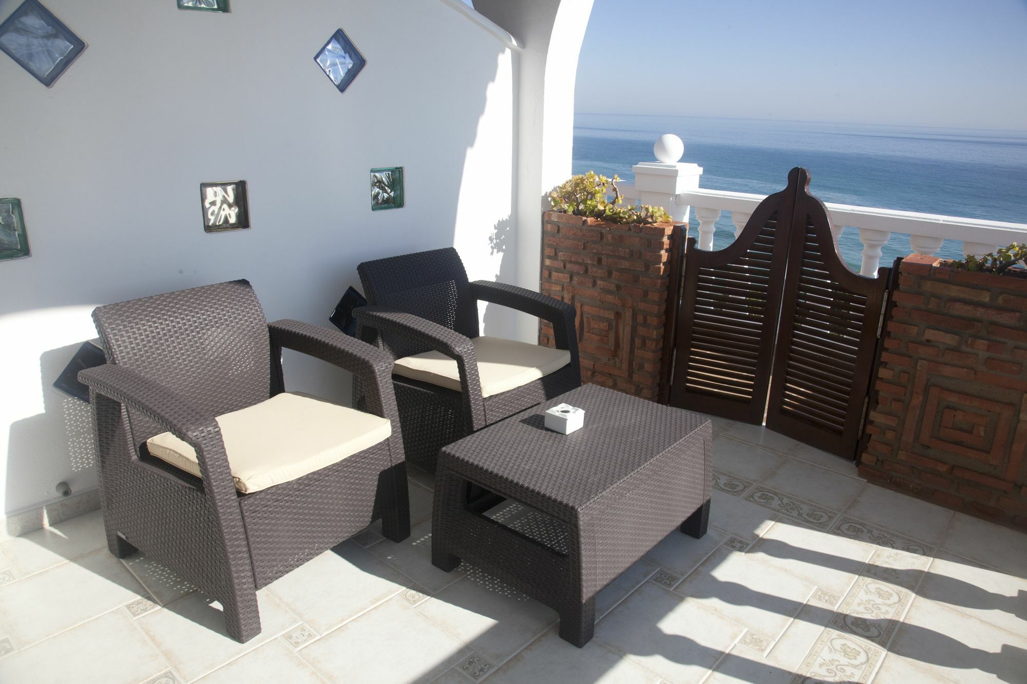 Hostal Mar De Frente 로스 카뇨스 데 메카 외부 사진